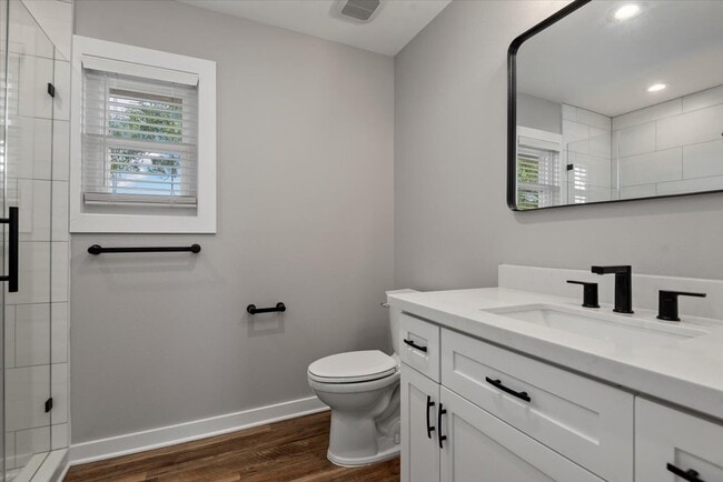 Photo - 28792 Waller Gladish Rd