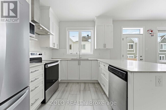 Photo - 4130 Obsidian St