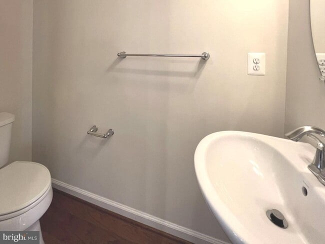 Photo - 1009 Red Clover Rd