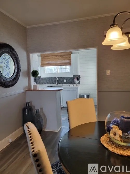 Photo - 295 Thirteenth St