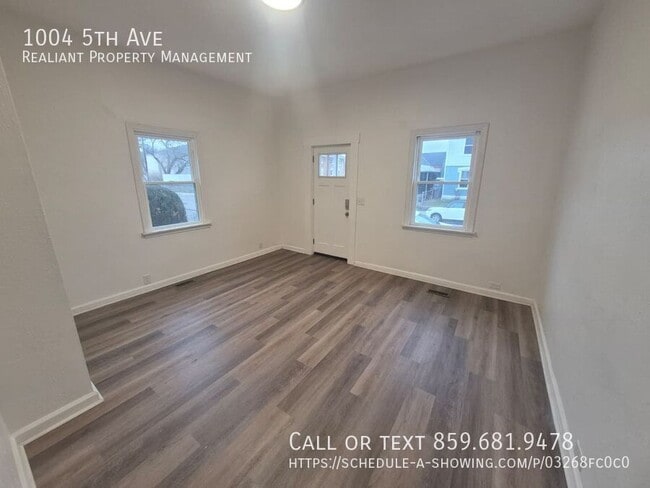 Photo - 1004 5th Ave