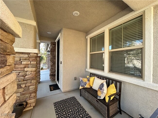 Photo - 5553 Fairmeade Way