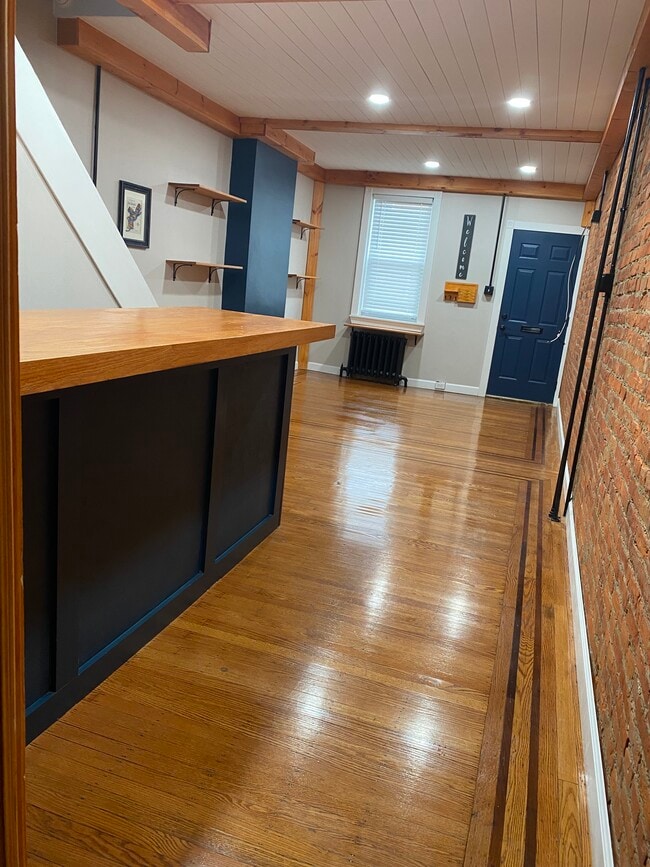 Photo - 2309 Gaul St