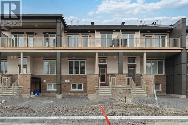 Photo - 77 Ryan Reynolds Wy