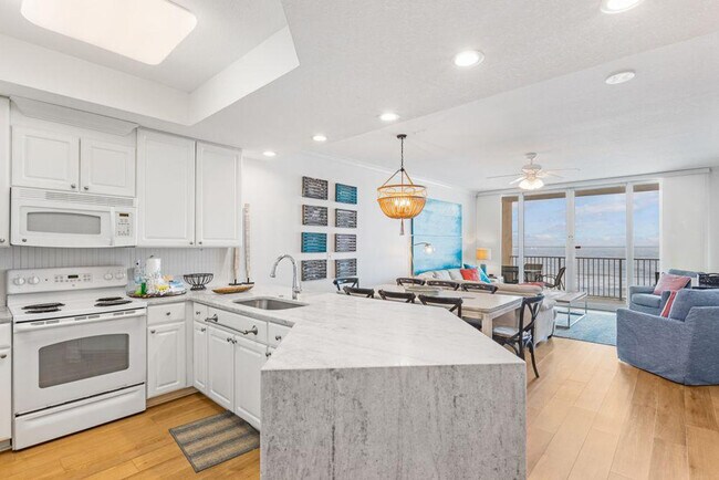365 E Beach Blvd Unit SI ID1267795P