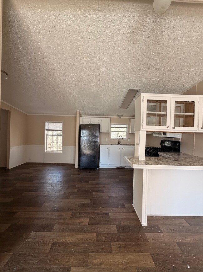 Photo - 261 Hunters Rill