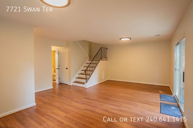 7721 Swan Terrace