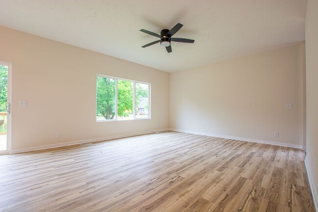 Photo - 7118/7122 North 79th Court Unit 7122