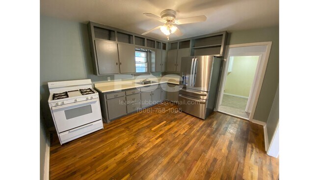 Photo - Spacious Home with a Large Backyard
