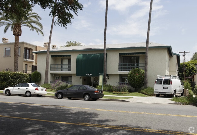 Photo - 4300 Tujunga Ave