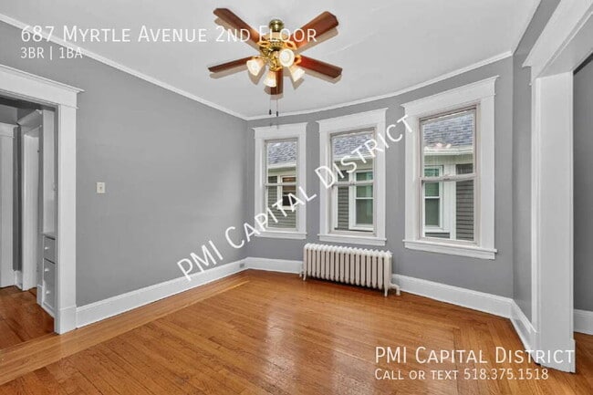 Photo - 687 Myrtle Ave