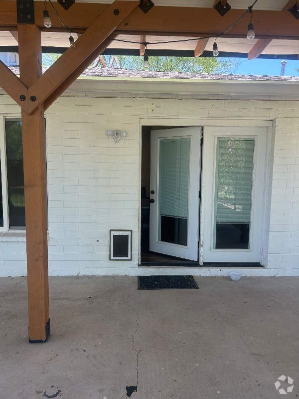 Building Photo - 8114 N 57th Dr Rental