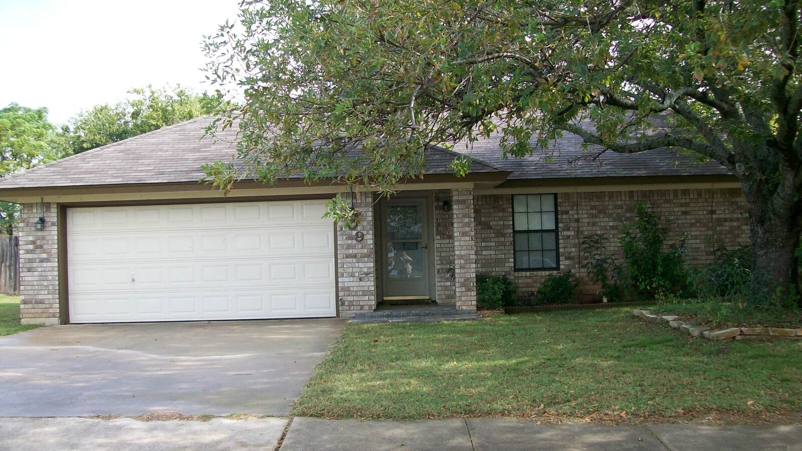 Photo - 109 E Blancas Dr