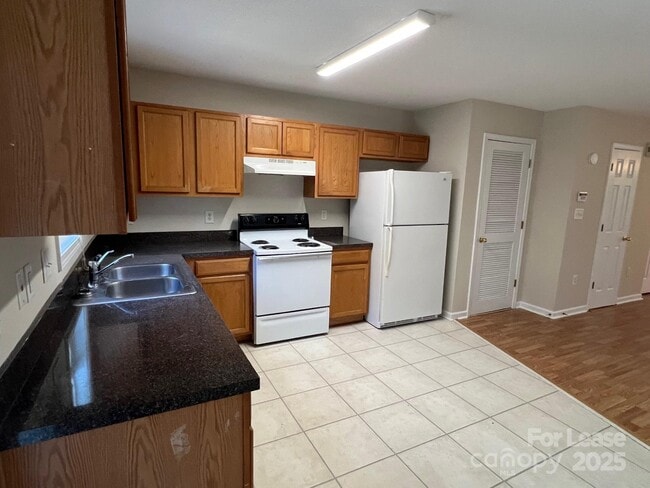 Photo - 128 Locomotive Ln