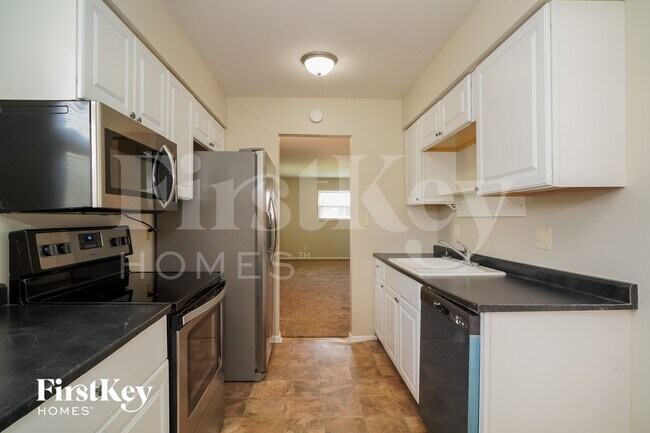 Photo - 1509 Yazoo Dr