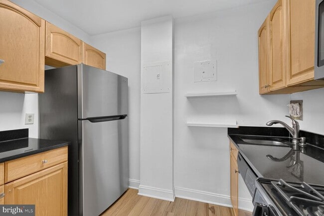 Photo - 1121 Arlington Blvd Unit 743