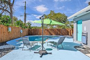 Photo - 1720 NE 13th St Unit 1