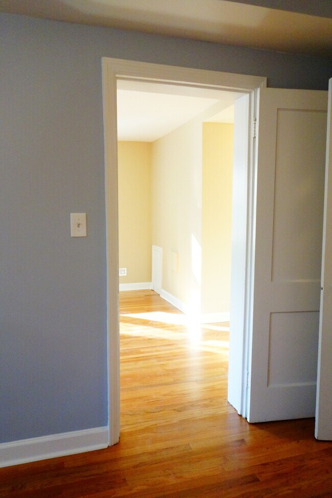 Photo - 8520 Greenwood Ave Unit 3