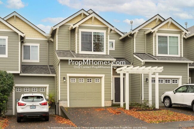 Building Photo - Beautiful Townhome in Parker Crest – Moder...