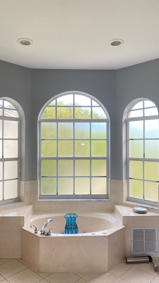 Photo - 9814 Shepard Pl