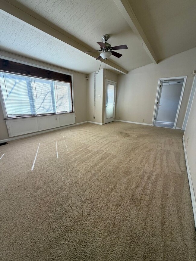 Photo - 1225 W Main St