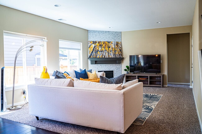 Photo - 10219 125th Ave NE