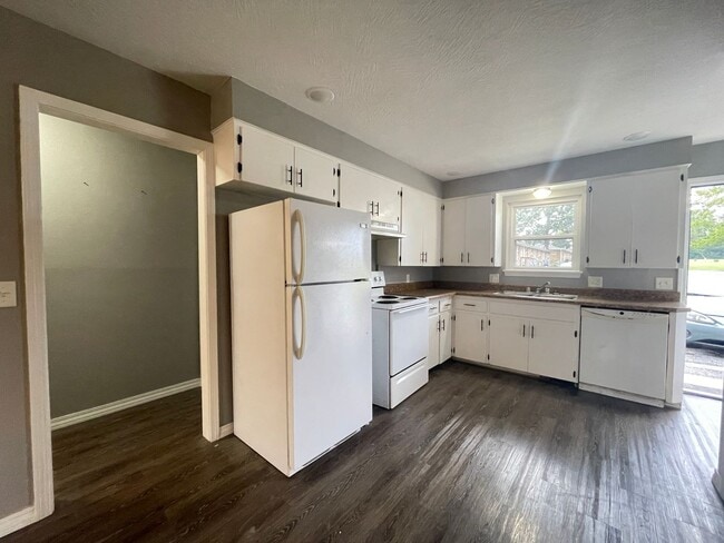 Photo - 4529 W 3rd St Unit A7