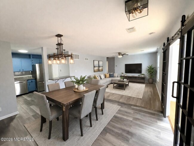 Photo - 5-6-6 Atlanta Ct Unit 6