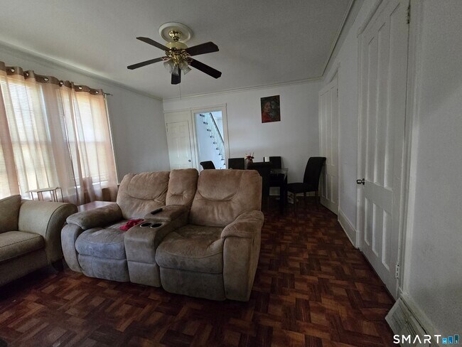 102 Hanover St