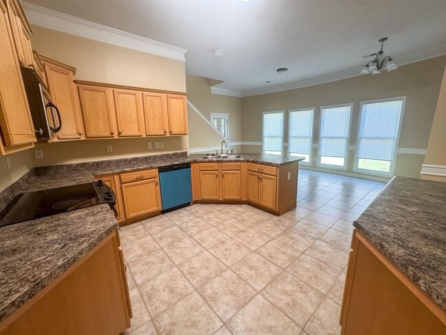 4894 Fox Springs Dr