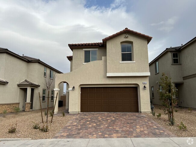 Building Photo - New Built Home - Two Story 4 Bedroom South...