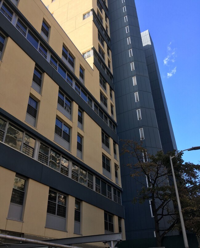 Photo - 85 Riverdale Ave Unit #85