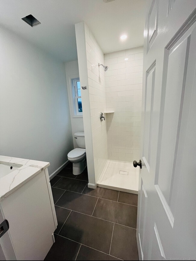 Photo - 14 Infield St