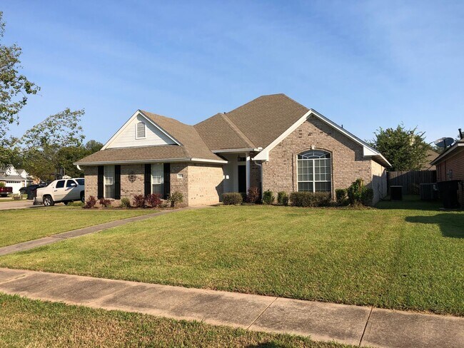 Photo - House for LEASE - 6001 Zachary