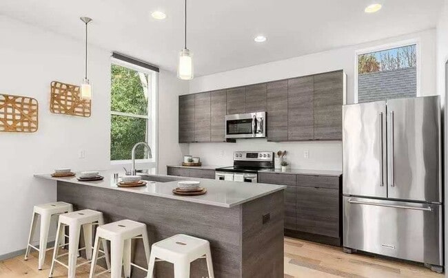 Photo - 11234 Greenwood Ave N