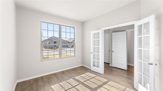 Photo - 948 Ravenwood Ln