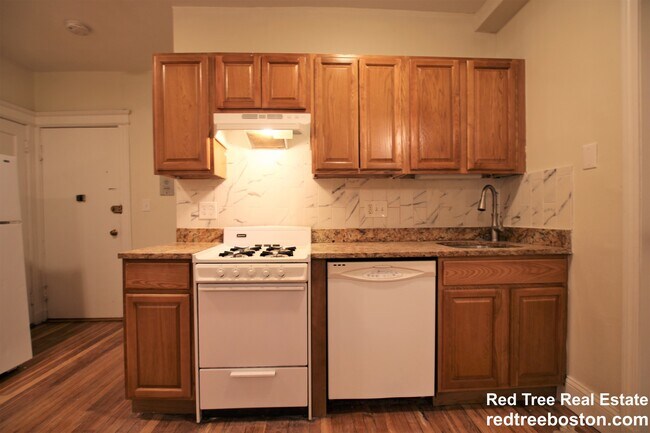 Photo - 58 Queensberry St Unit 1