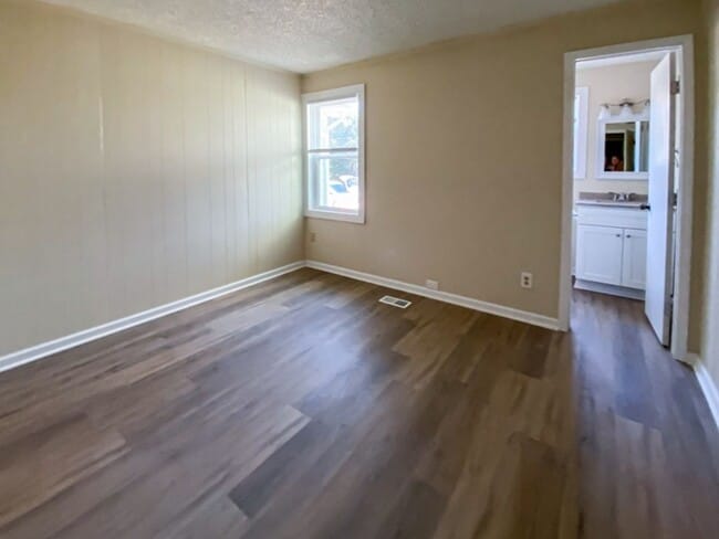 413 A Yates Aly