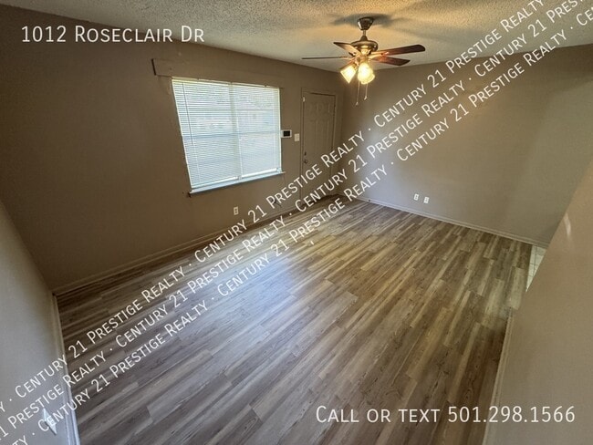 Photo - 1012 Roseclair Dr
