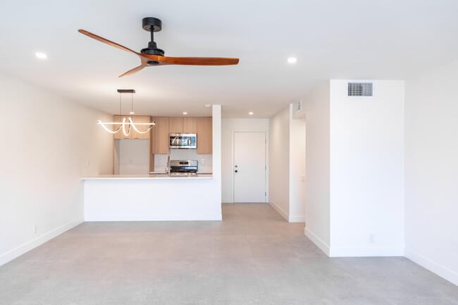 Photo - 1400 E Palm Canyon Dr Unidad 213