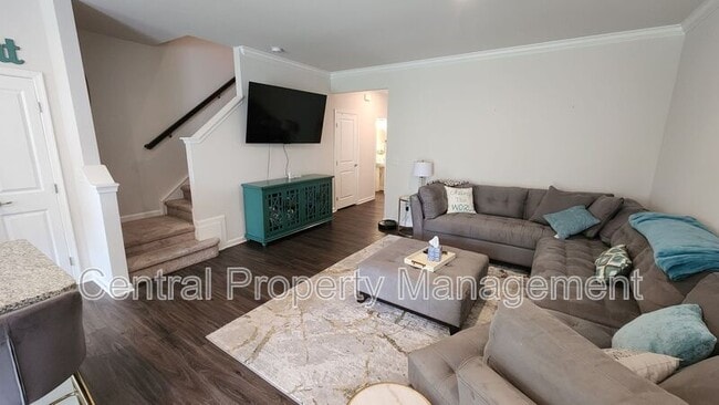 Photo - 322 Hunt Glenn Ct