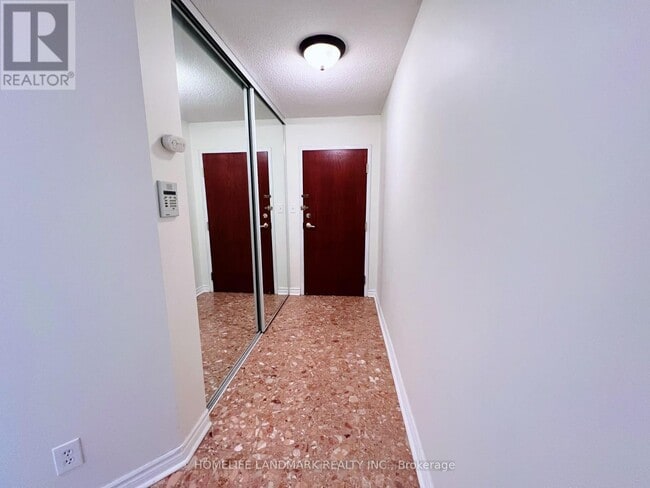 Photo - 18 Hillcrest Ave Unité 407