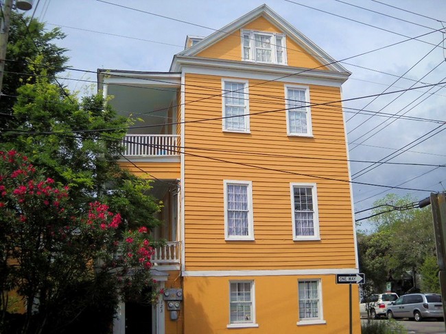 Photo - 123 Coming St Unit C