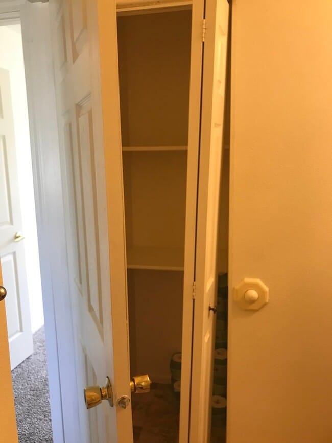 Photo - (SAM 15) 3 bedroom and 1.5 Bathroom duplex Unit 701