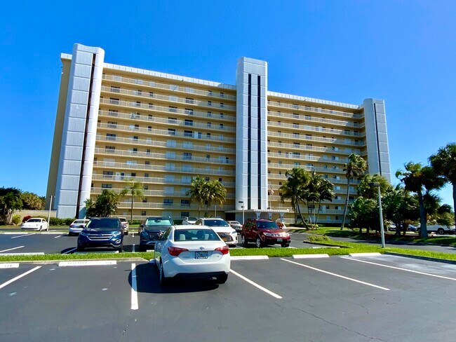 Building Photo - 3200 N Hwy A1A Unit 409