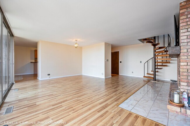 Photo - 5600 Hillcrest Ln Unit 3D