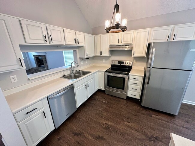 Photo - 3821 Landridge Dr