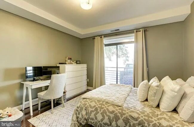 Photo - 525 N Fayette St Unidad 121