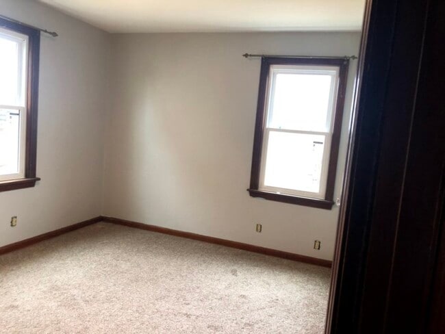 bedroom 2 - 278 Liberty St