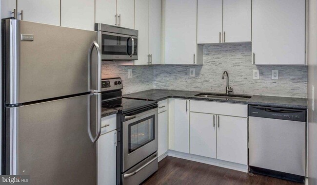 Photo - 201 S 25th St Condo Unit 0B-626